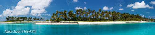 Fototapeta Naklejka Na Ścianę i Meble -  High resolution photo of tropic island at Maldives
