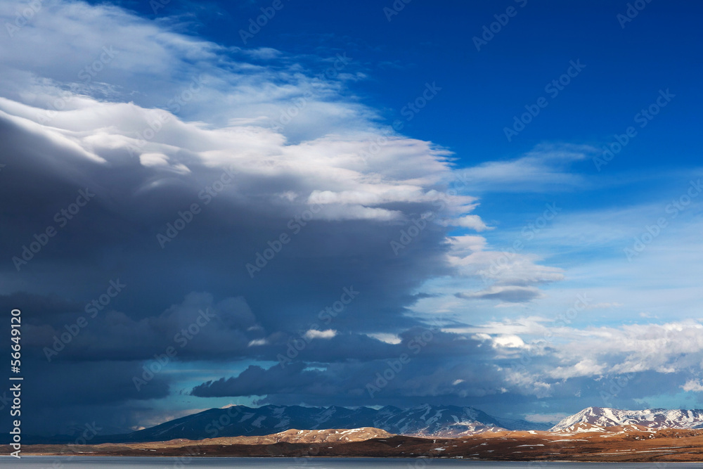 Mountain landscape at Rakshas Tal Lake in Western Tibet