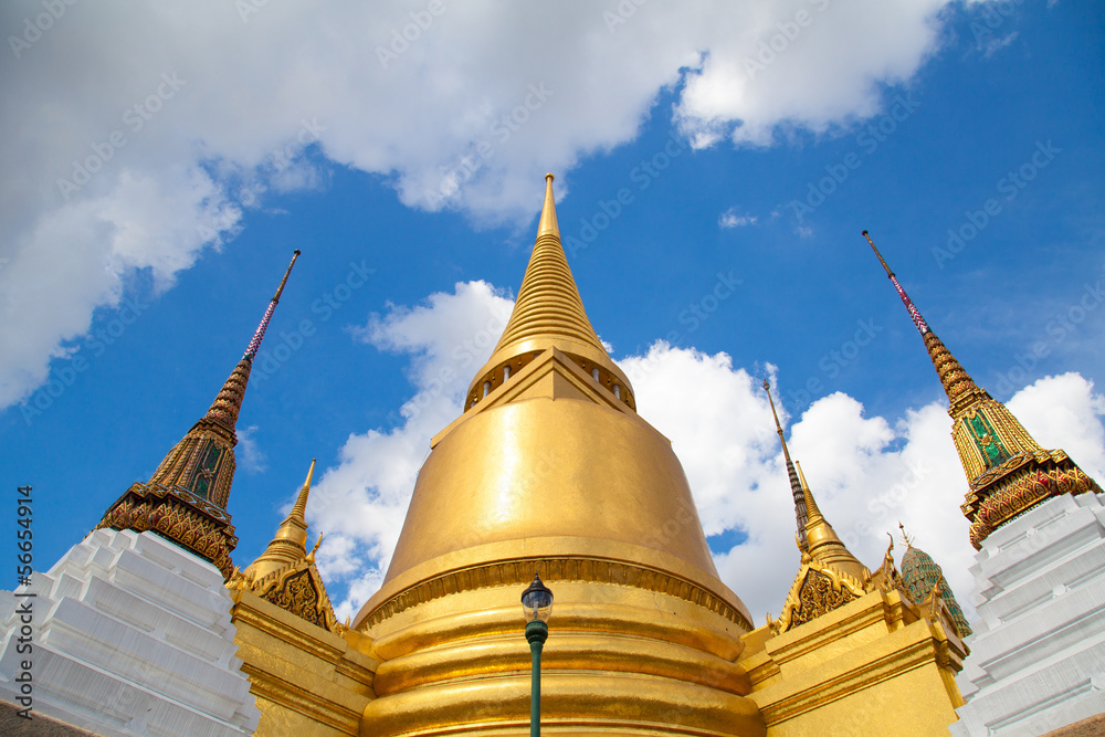 Naklejka premium Wat Phra Kaew, Temple in Bangkok, Thailand, Emerald Buddha