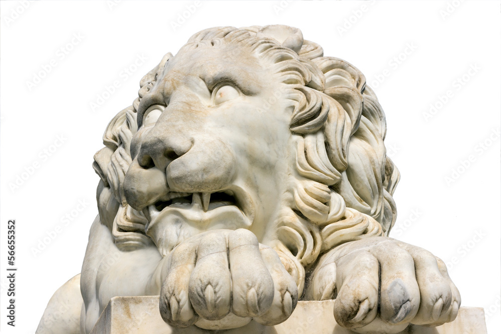 Naklejka premium Lion marble sculpture in Vorontsov Palace, Crimea, Ukraine.