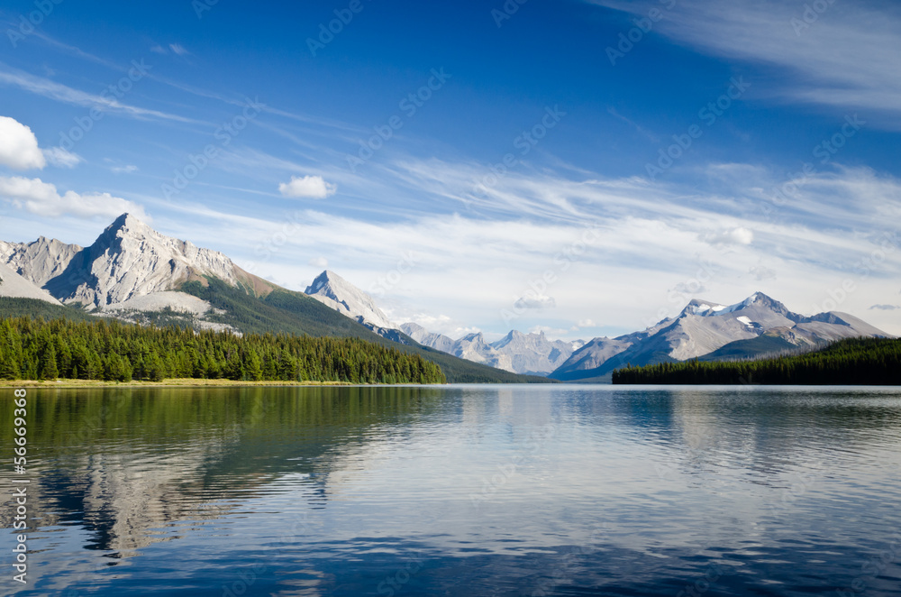 Maligne Lake - Jasper National Park - Alberta - Canada
