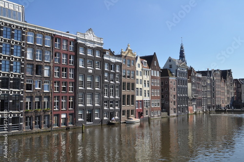 Damrak, Amsterdam © ladybird
