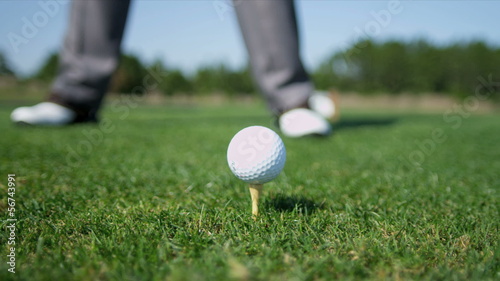 Wallpaper Mural Professional Golfer Teeing Off Torontodigital.ca