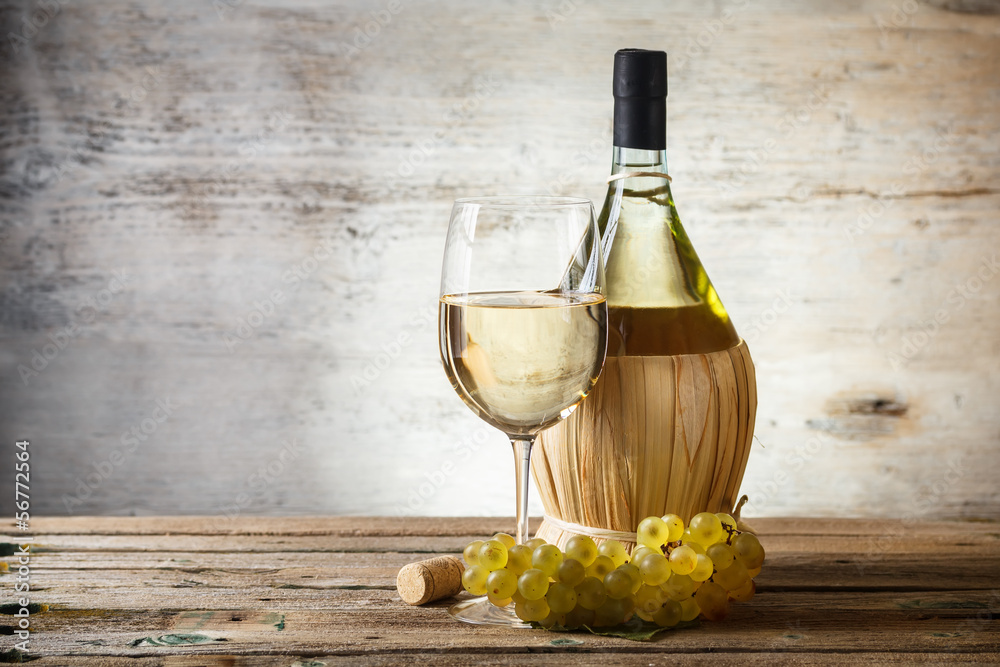 Fototapeta premium white wine