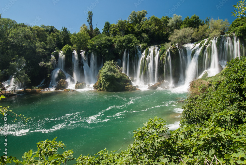 Fototapeta premium Wodospady Kravica w Bośni i Hercegowinie