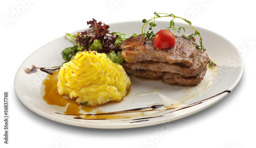 Grilled steak meat with mashed patetoes
