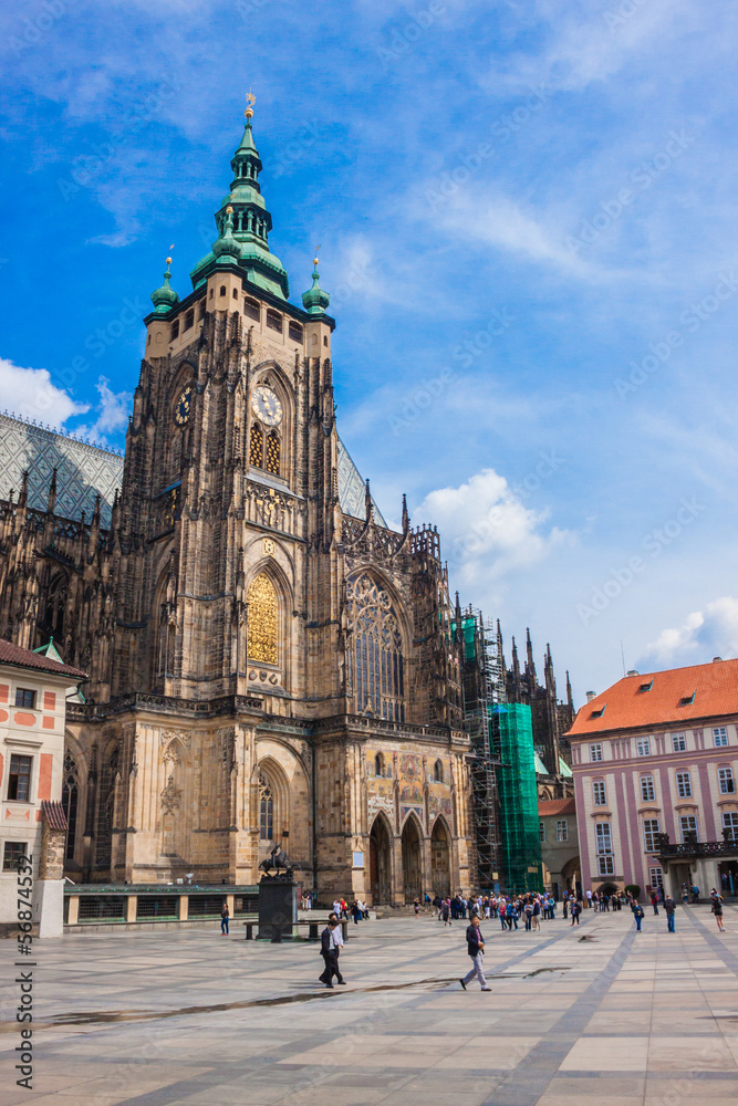 Fototapeta premium The west facade of St. Vitus Cathedral in Prague (Czech Republic