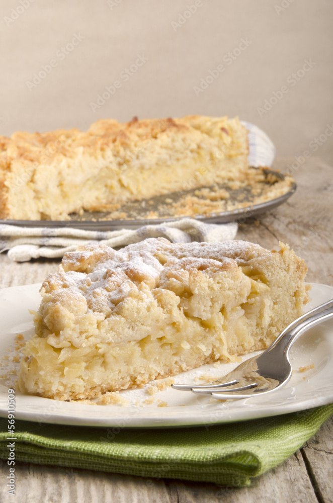 crumb cake with powdered sugar crumb cake with powdered sugar
