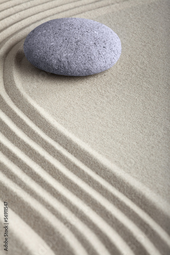 zen sand stone garden