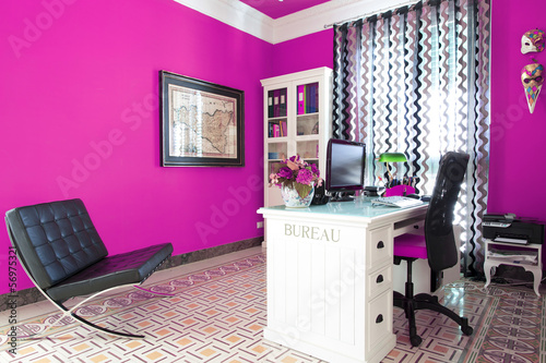 Fotografía Office workplace with computer