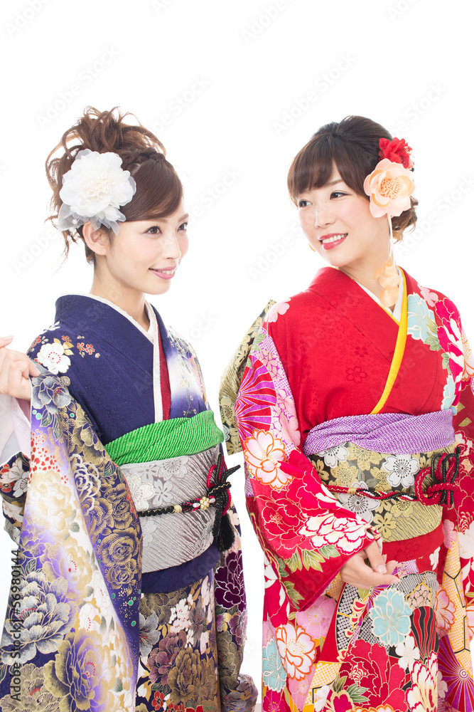 Fototapeta premium Beautiful asian kimono women on white background