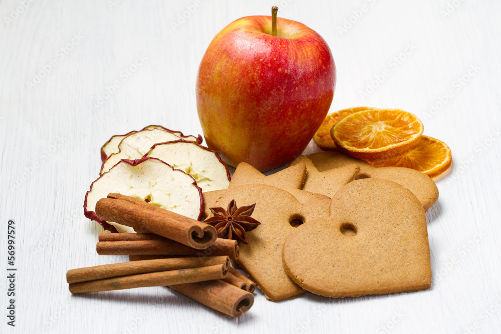 fresh apple with biscuit,cinnamon and fruit dried