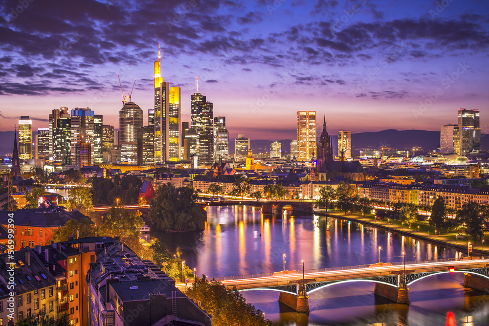 Fototapeta premium Frankfurt, Niemcy Financial District Skyline