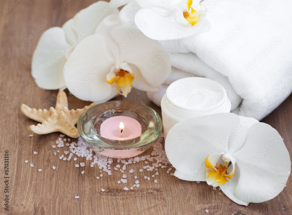 Spa set with white orchids Spa set with white orchids