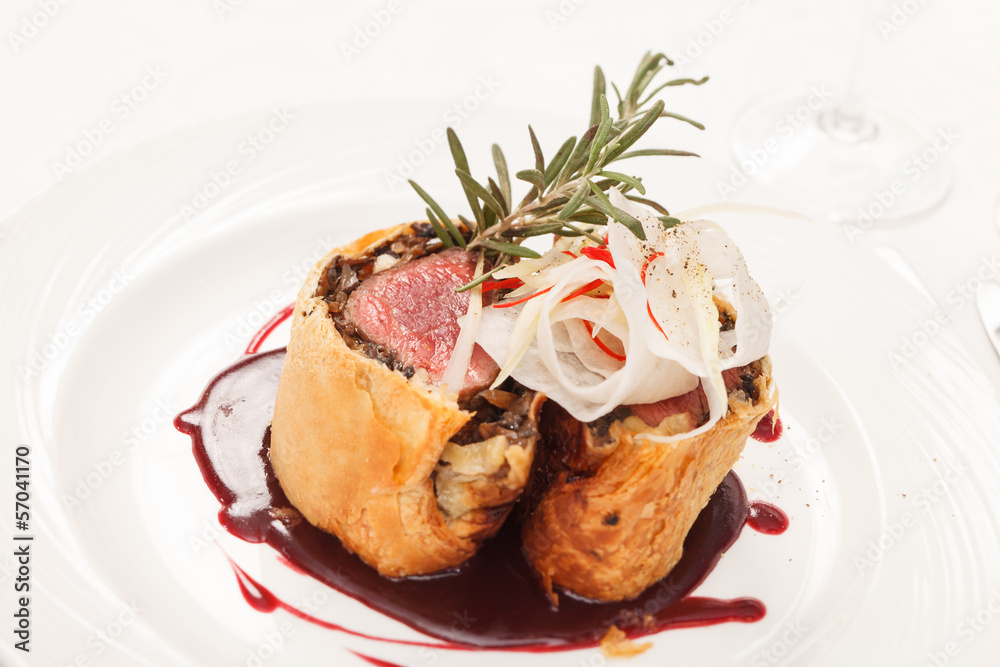 Fillet Wellington with fresh herbs