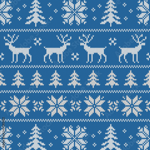 Seamless pattern with classical sweater design