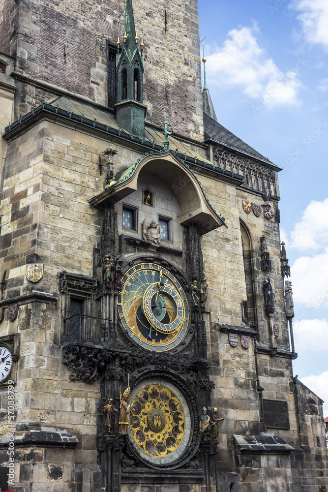 Obraz premium Clock tower in old town square of Prague