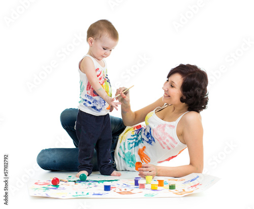 mother wih kid boy drawing ...