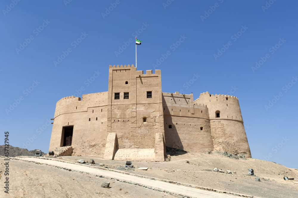 Fototapeta premium Arabian Fort in Fujairah Dubai