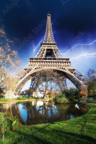 Paris - Eiffel Tower. Thunderstorm approaching the city © jovannig