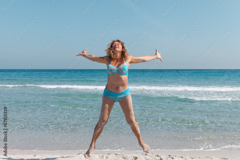 Woman and sea.