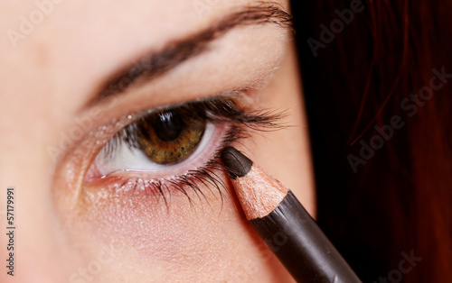 pretty lady wearing makeup for eyes