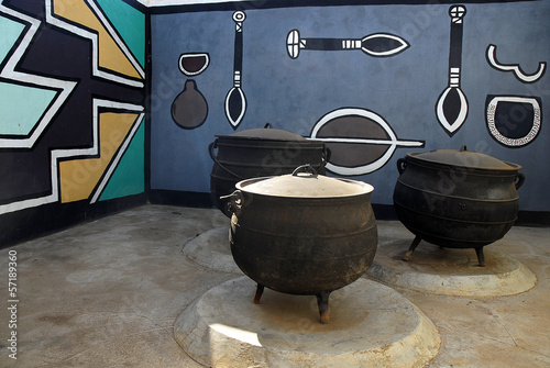 villaggio ndebele sudafrica photo