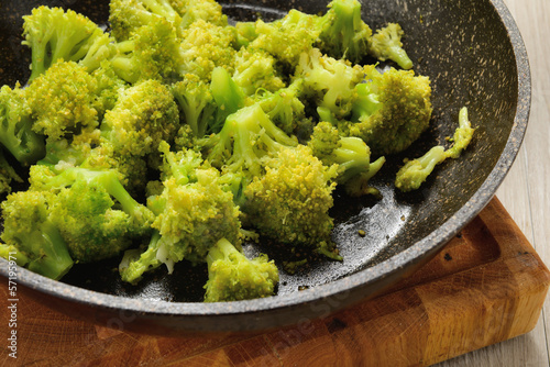 Broccoli in padella