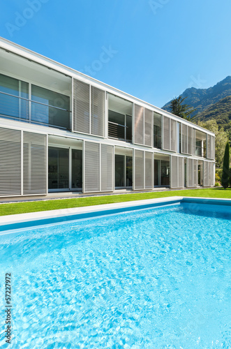 Modern villa with pool, view from the garden © alexandre zveiger