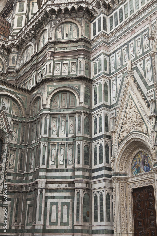 Fachada de la catedral de Florencia