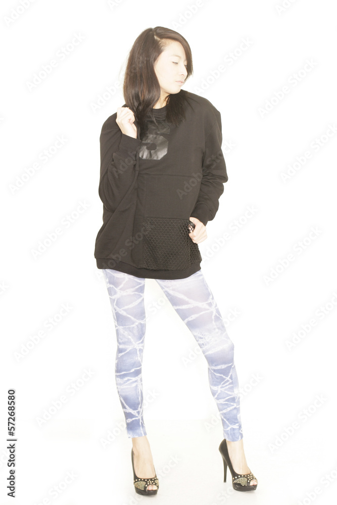 Fototapeta premium Hübsches Model im Studio