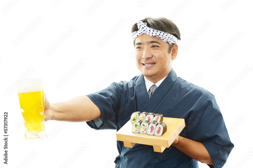 ビールジョッキを持つ料理人