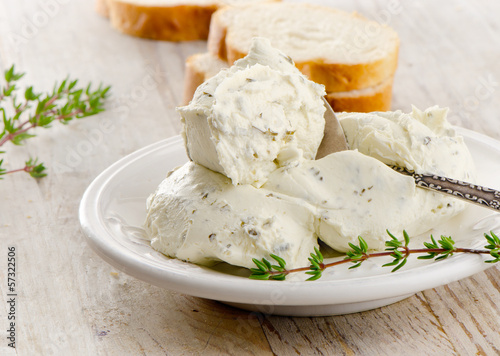 Fresh cream cheese