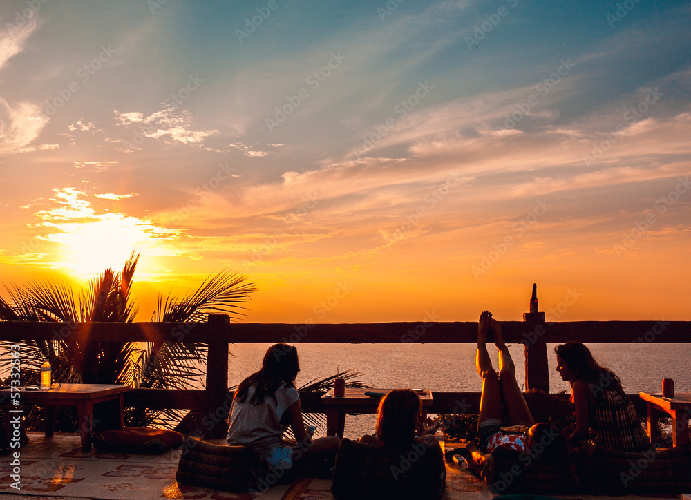 sunset girls