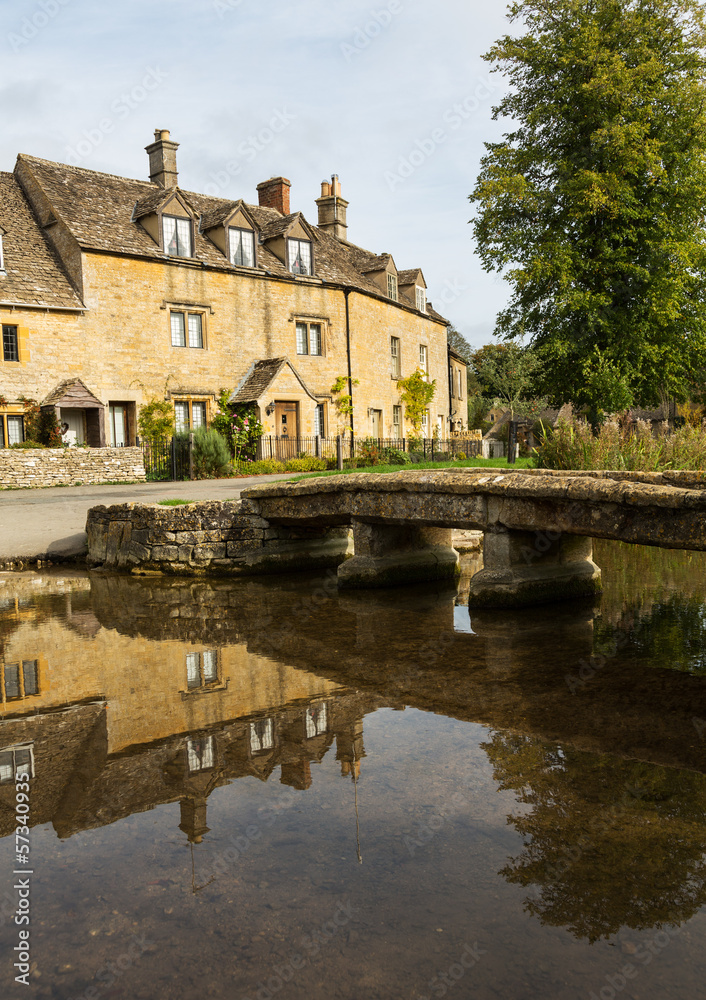 Old houses in Cotswold district of England Old houses in Cotswold district of England