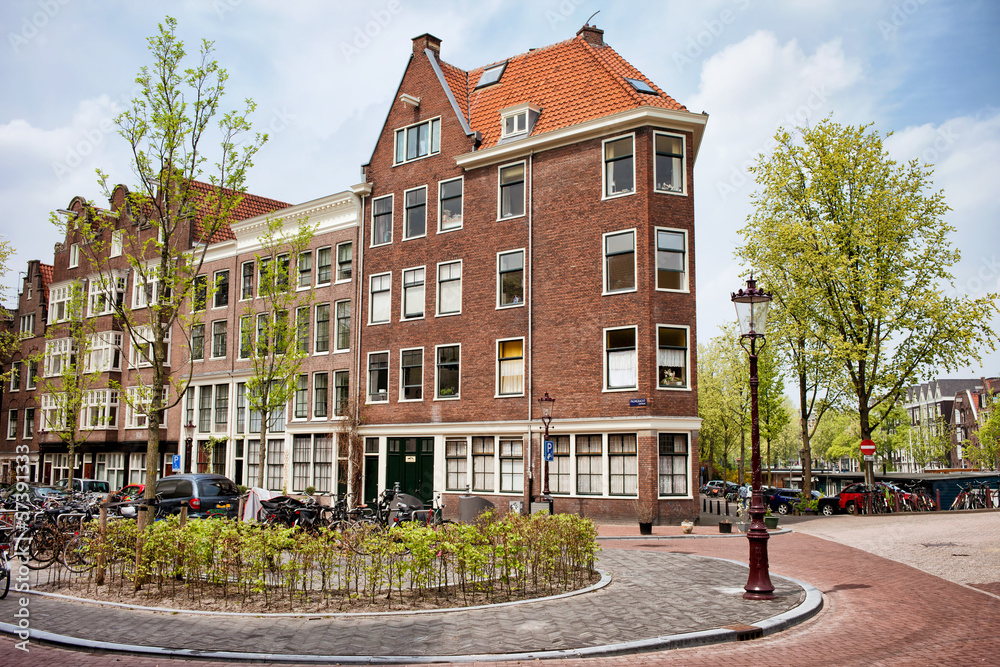 Obraz premium Traditional Apartment Houses in Amsterdam