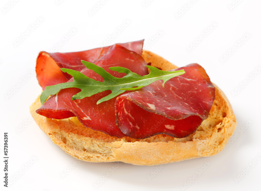 Friselle bread with smoked beef Friselle bread with smoked beef