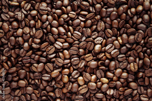 Brown roasted coffee beans background © Stillfx