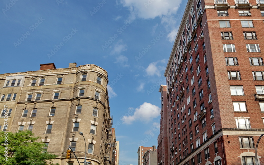 Fototapeta premium Immeuble en brique rouge, New York