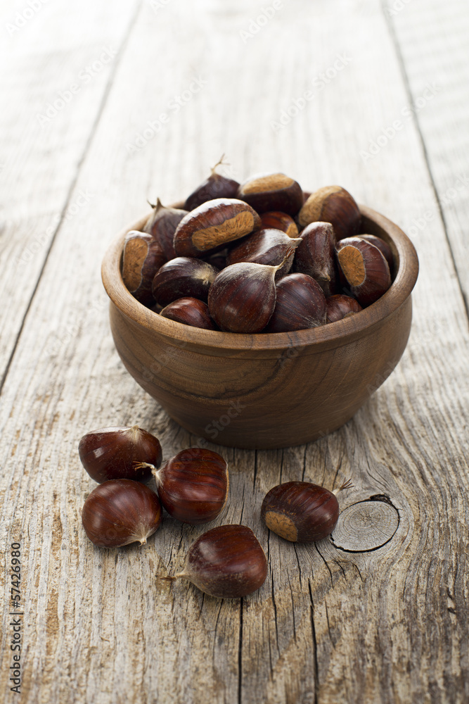 Fototapeta premium Chestnuts