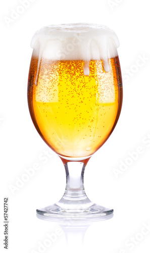 goblet with fresh beer