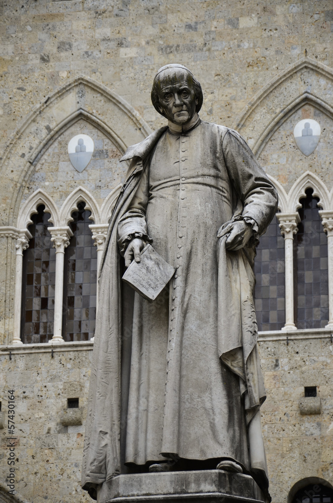 Statua di Sallustio Bandini, Siena