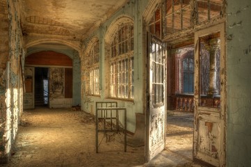 Wandcirkels Oud Ziekenhuis Beelitz Verweerde muren van oud ziekenhuis  © Stefan Schierle