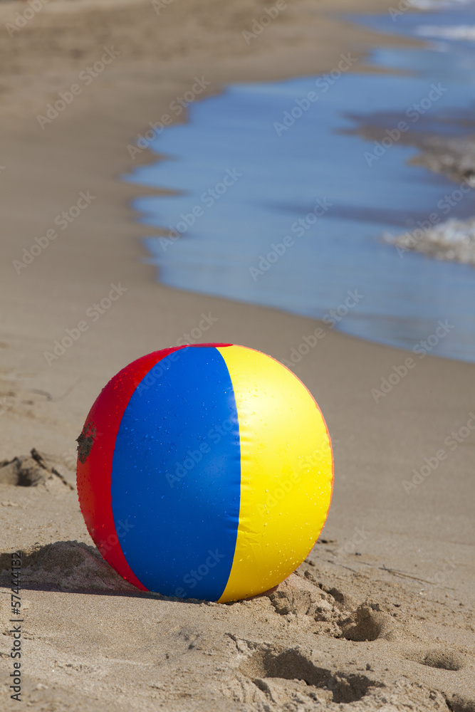 Wasserball am Strand - Beach Ball Stock Photo | Adobe Stock