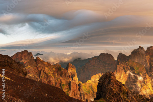 Mountains in Madeira © Galyna Andrushko