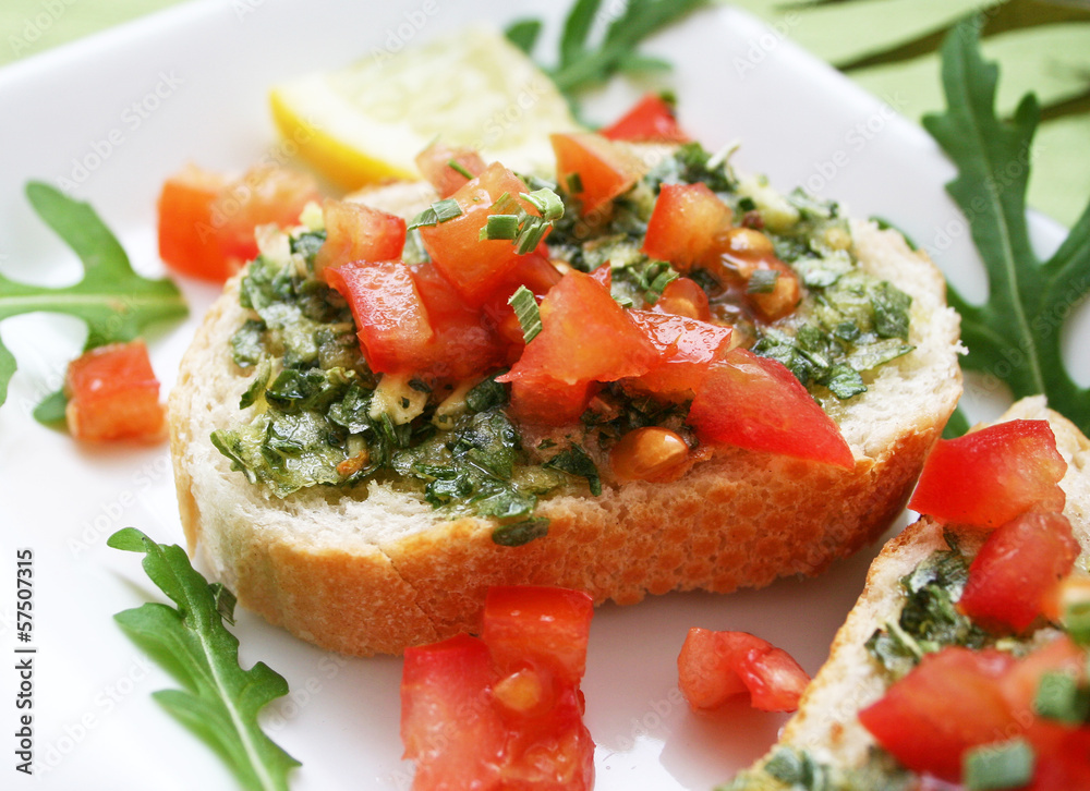 pesto und tomaten pesto und tomaten