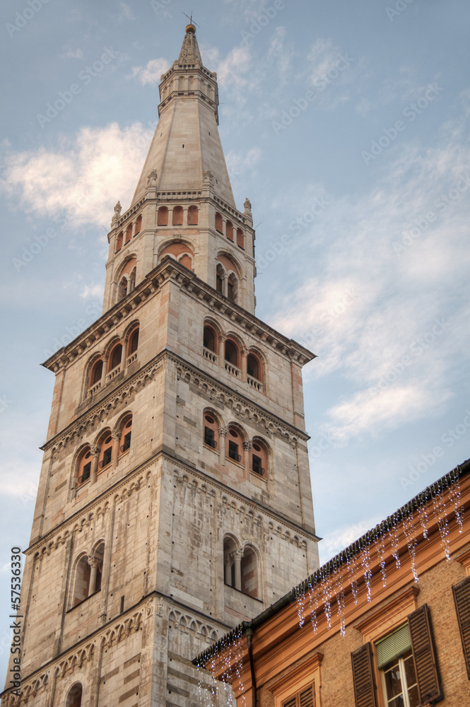 Ghirlandina tower, Modena