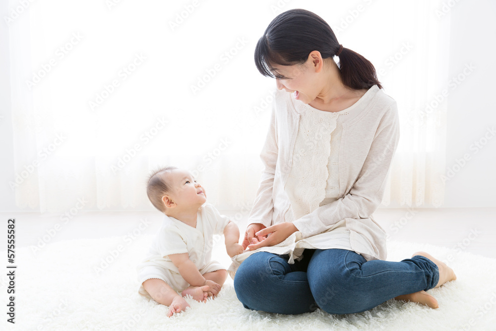 young asian mother and baby - obrazy, fototapety, plakaty 
