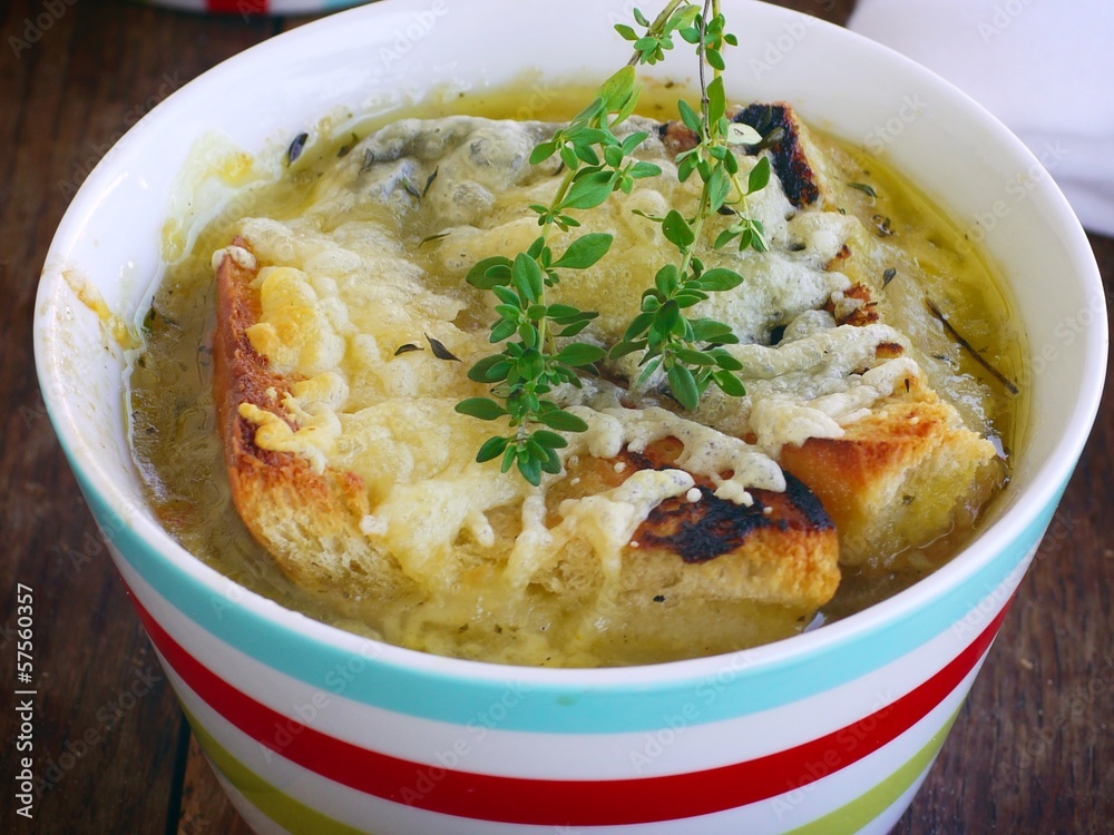 französische Zwiebelsuppe französische Zwiebelsuppe
