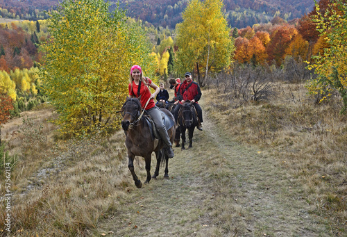 Equestrian tourism in the Carpathians © kyslynskyy